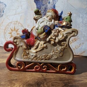 Festive Santa Sleigh Figurine - Multicolor
